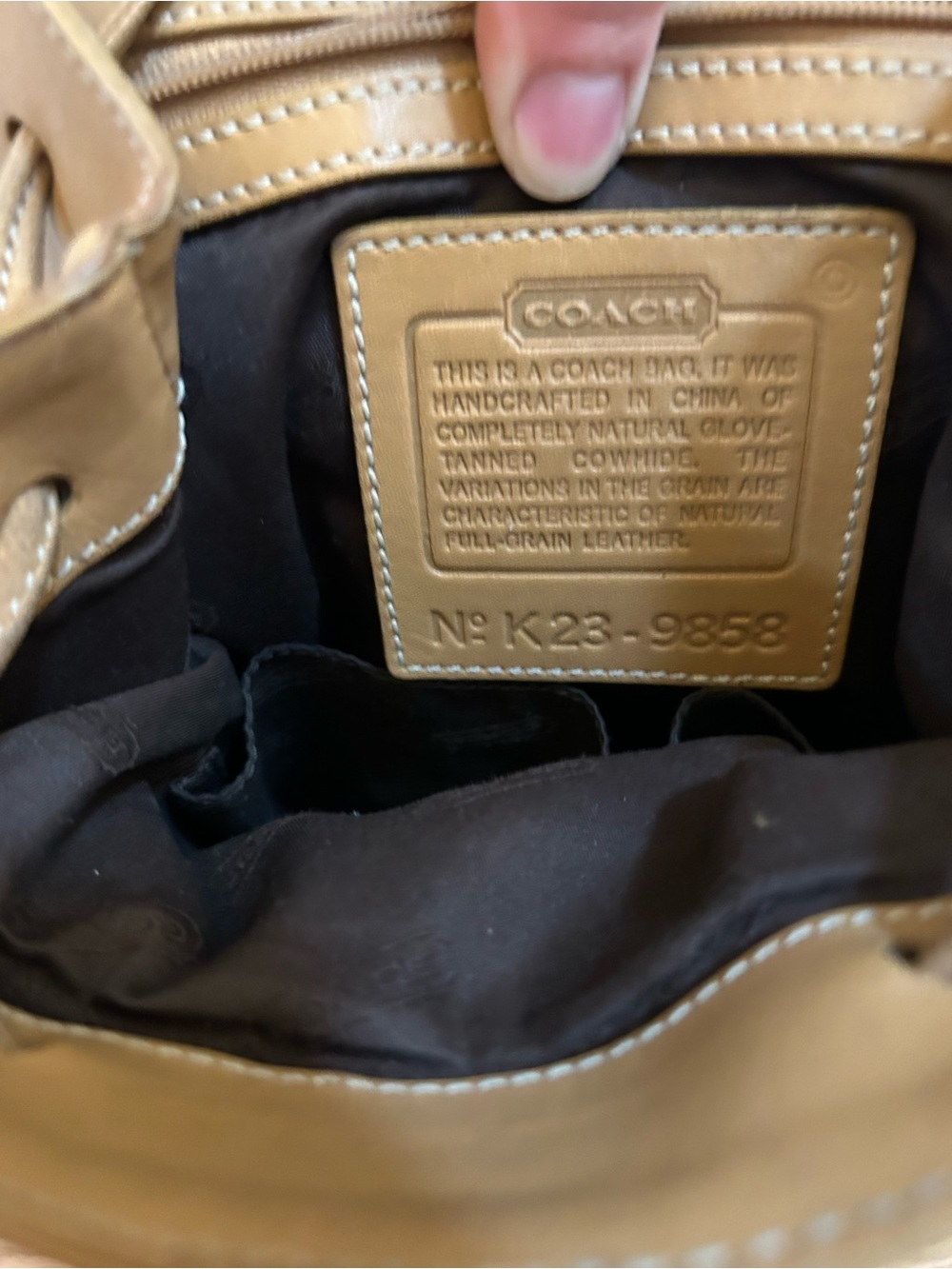 COACH camel/ tan leather backpack vintage No- k23-9858 - Picture 4 of 5
